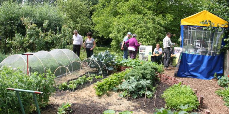 Moestuinbezoek